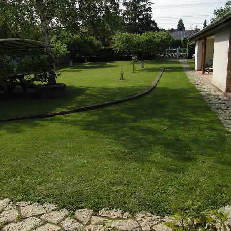Lazar Apartman Apartment *