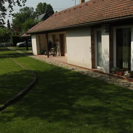 Lazar Apartman Balatonlelle